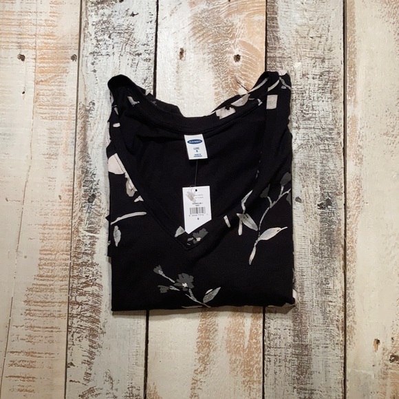 Old Navy Tops - SOLD NWT Old Navy Luxe Vneck Top